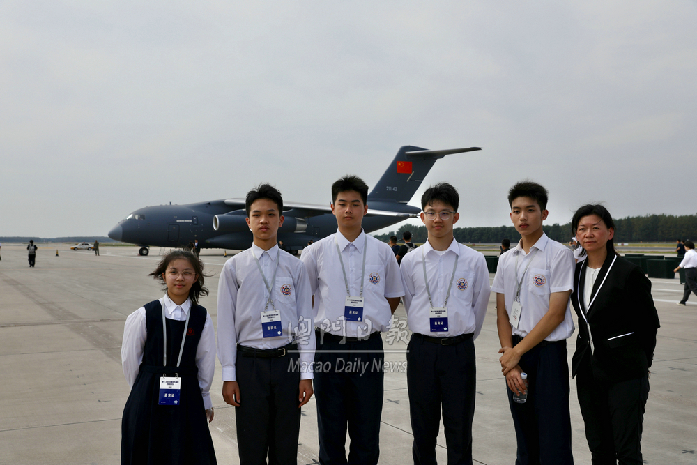 1757896434139603.jpg 1757896434139603.jpg