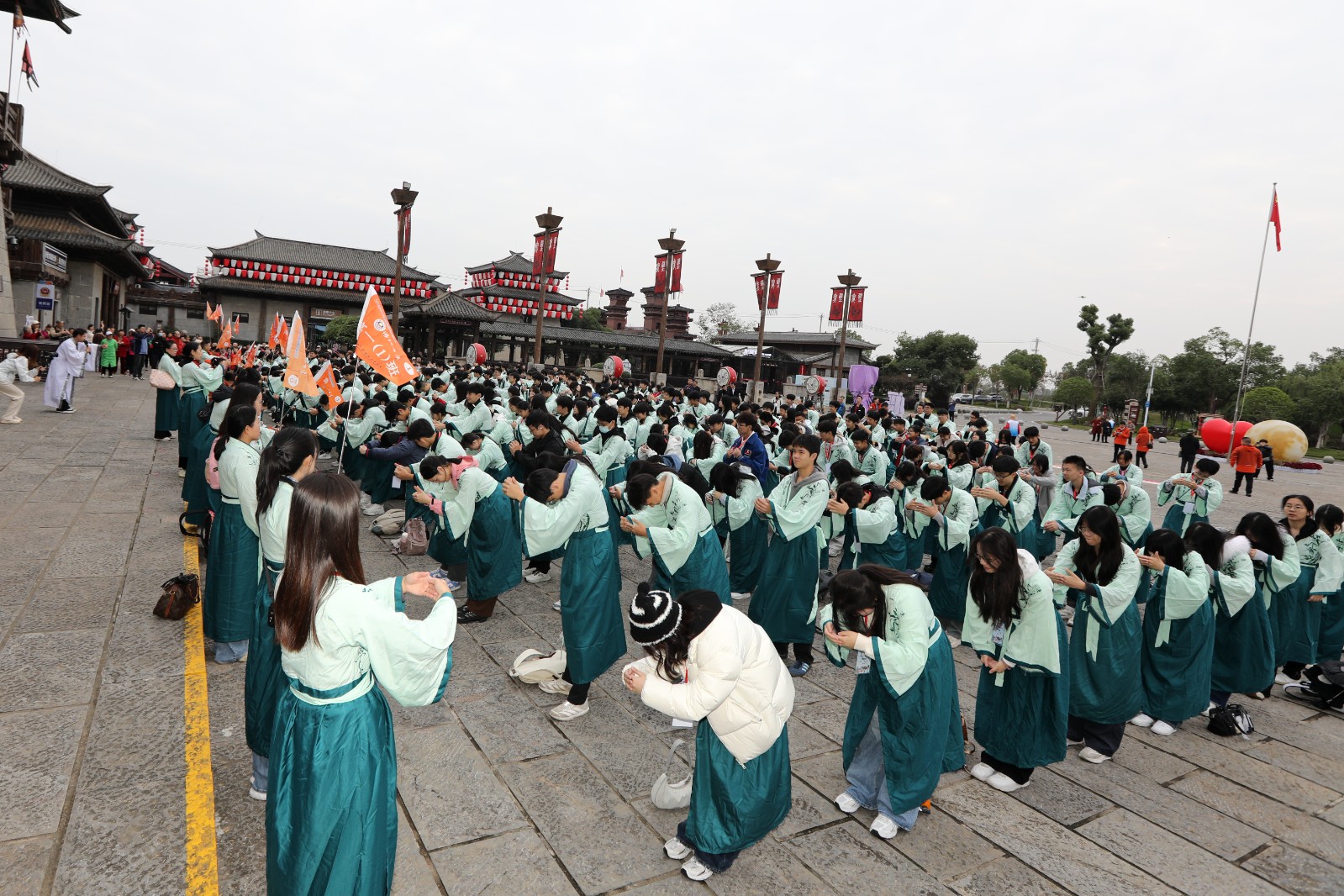 1763949149999669.jpg 1763949149999669.jpg