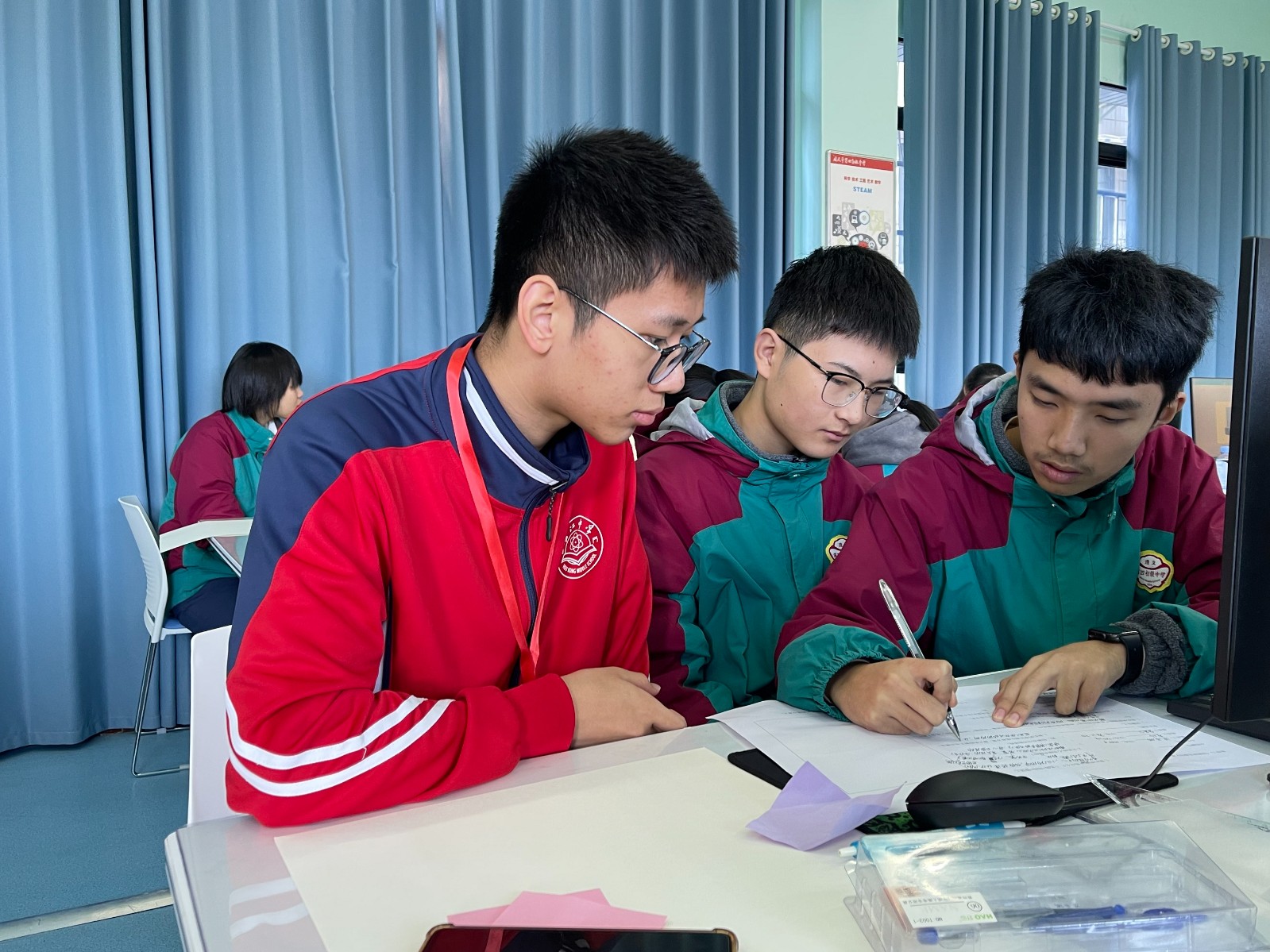 1763951079792051.jpg 1763951079792051.jpg