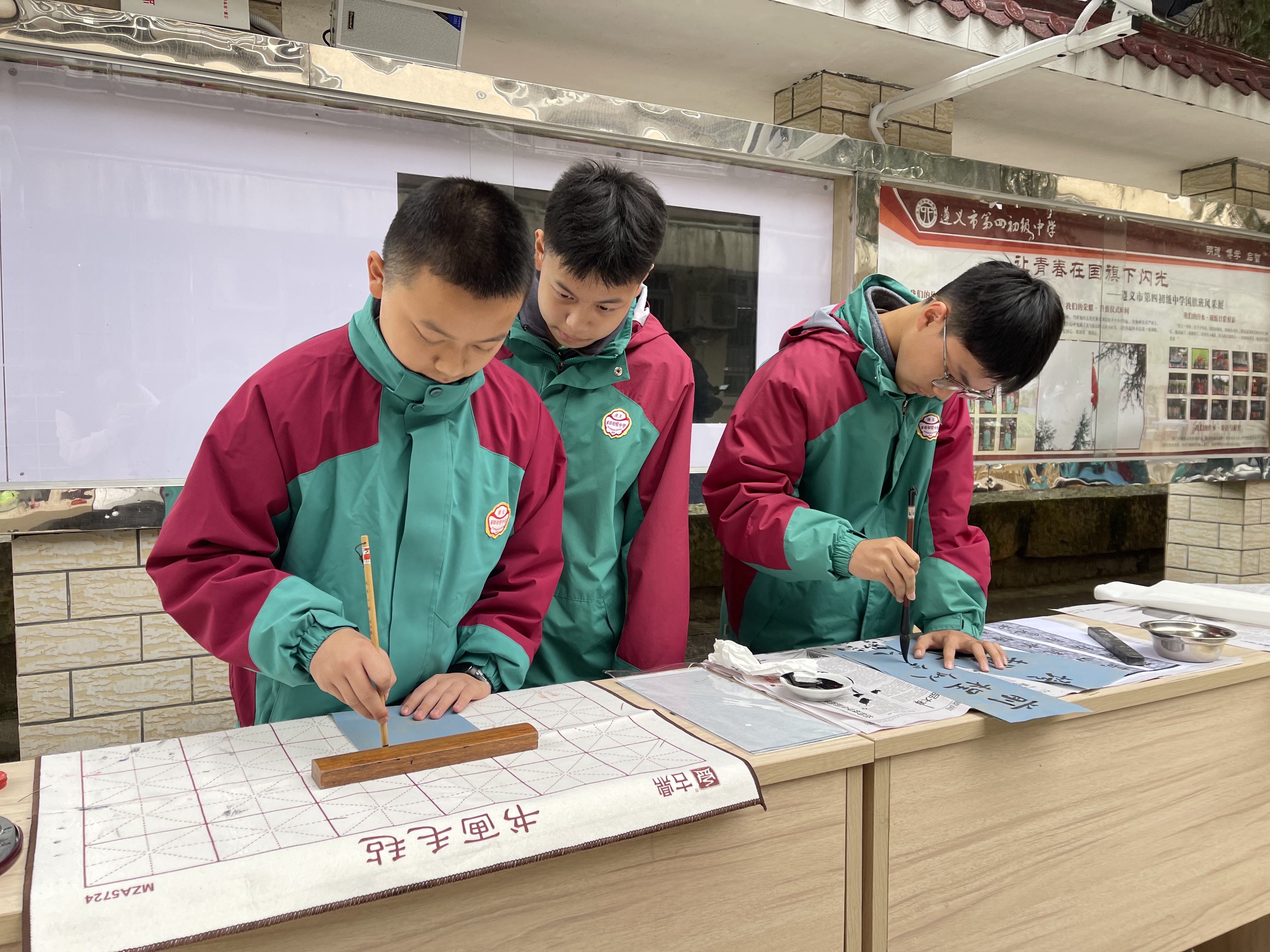 1763951714676657.jpg 1763951714676657.jpg