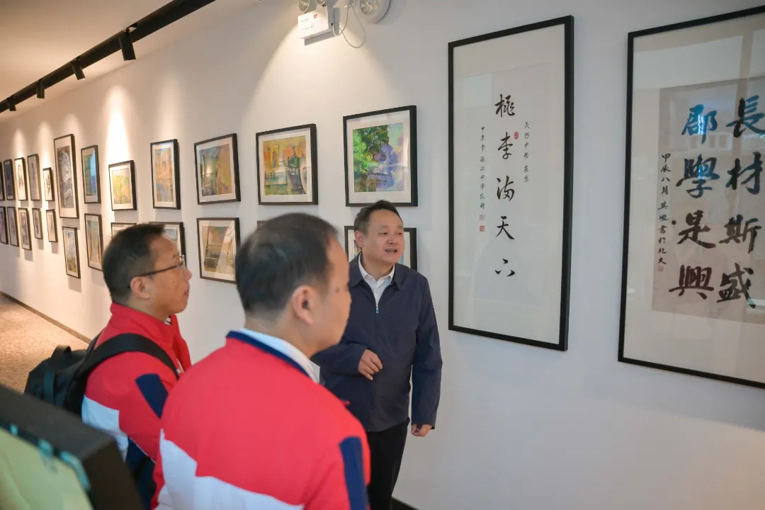 1763954857146707.jpg 1763954857146707.jpg