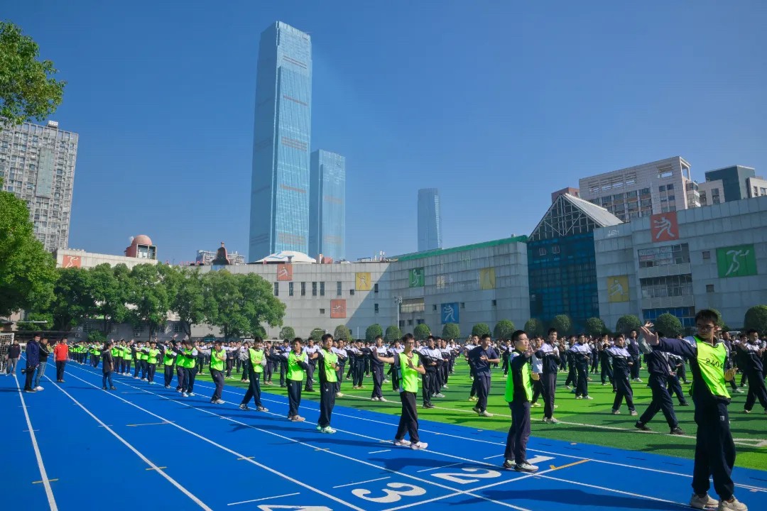 1763957305171821.jpg 1763957305171821.jpg