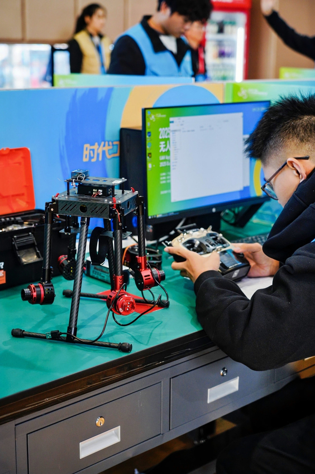 1764557136627830.jpg 1764557136627830.jpg