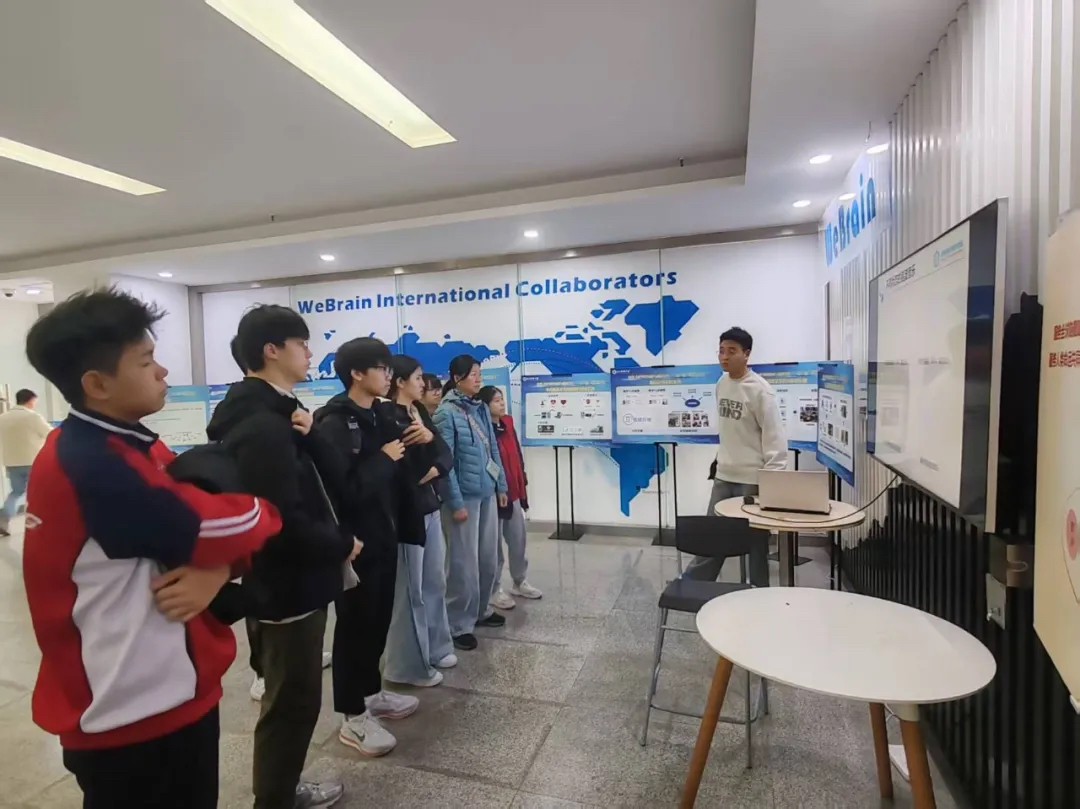 1765167148770589.jpg 1765167148770589.jpg