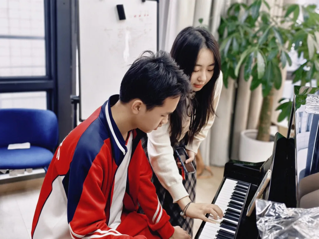 1765174410732422.jpg 1765174410732422.jpg