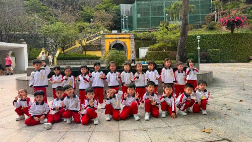 暢遊二龍喉 童樂伴春遊