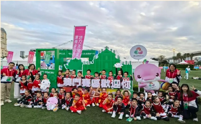 濠幼籃球操閃耀全運會場