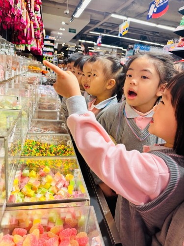 A Fun Lesson at the Supermarket