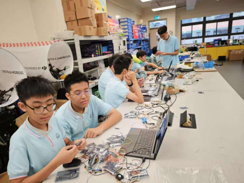 濠江英才全國中小學信息技術創新與實踐活動獲佳績