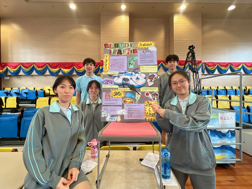 以創新驅動，展全球視野                             ——濠江英才舉辦英文科技博覽